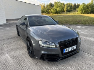 Audi RS5 B8 2011