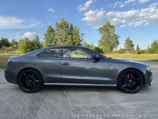 Audi RS5 B8 2011