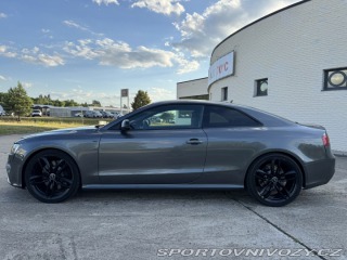 Audi RS5 B8 2011
