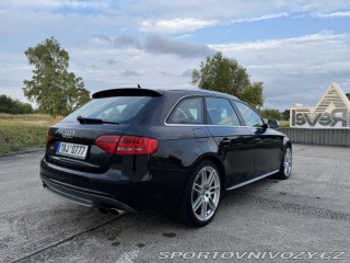 Audi S4 B8, manuál 2011