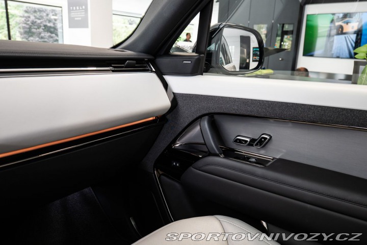 Ostatní značky Ostatní modely Land Rover Range Rover Sport D300 DYNAMIC HSE 1800