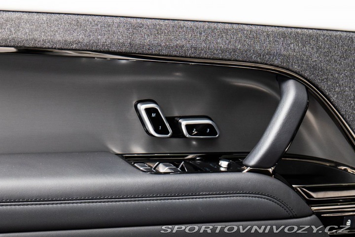 Ostatní značky Ostatní modely Land Rover Range Rover Sport D300 DYNAMIC HSE 1800