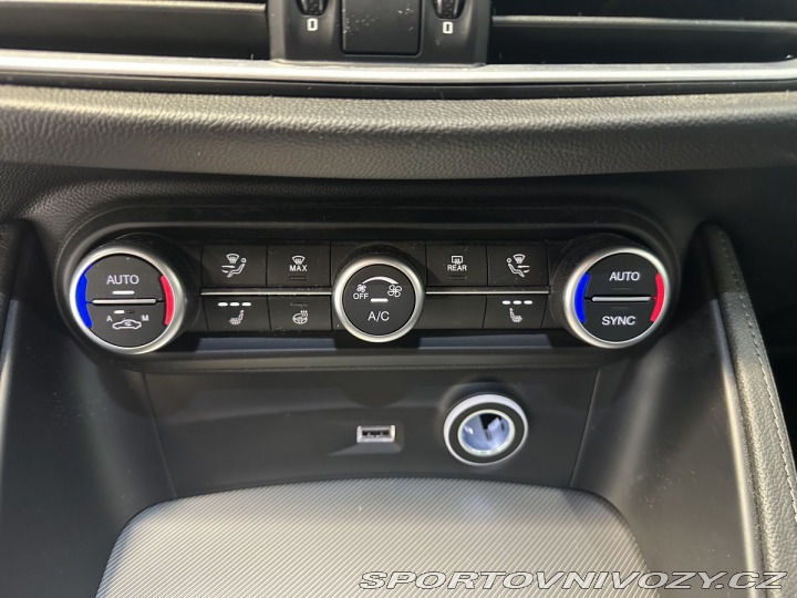 Alfa Romeo Stelvio 2.0 Turbo 280k Q4 VELOCE 2021
