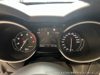 Alfa Romeo Stelvio 2.0 Turbo 280k Q4 VELOCE 2021