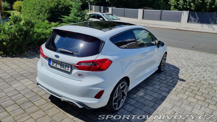Ford Fiesta ST PERFORMANCE 2018