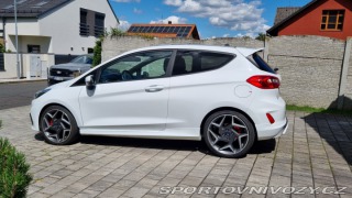Ford Fiesta ST PERFORMANCE 2018
