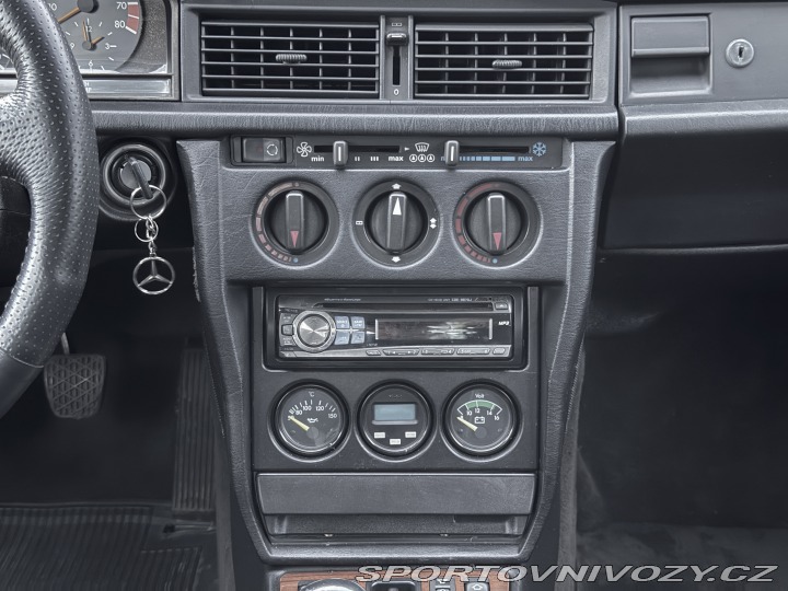 Mercedes-Benz Ostatní modely 190E 2.5-16v 1988