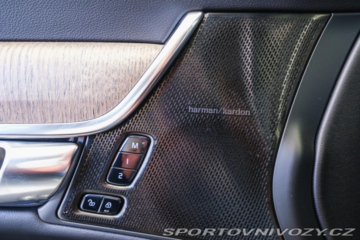 Volvo V90 CC B5 AWD PLUS, H&K, 2022