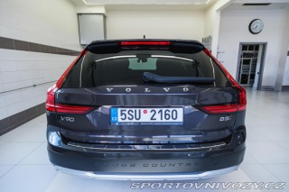 Volvo V90 CC B5 AWD PLUS, H&K, 2022
