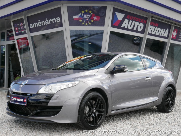 Renault Mégane RS Coupe 2,0i Turbo REZER 2011