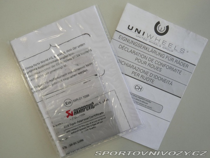 Renault Mégane RS Coupe 2,0i Turbo REZER 2011