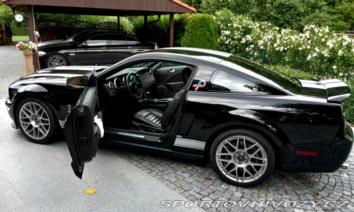 Ford Mustang GT500 SVT 2009