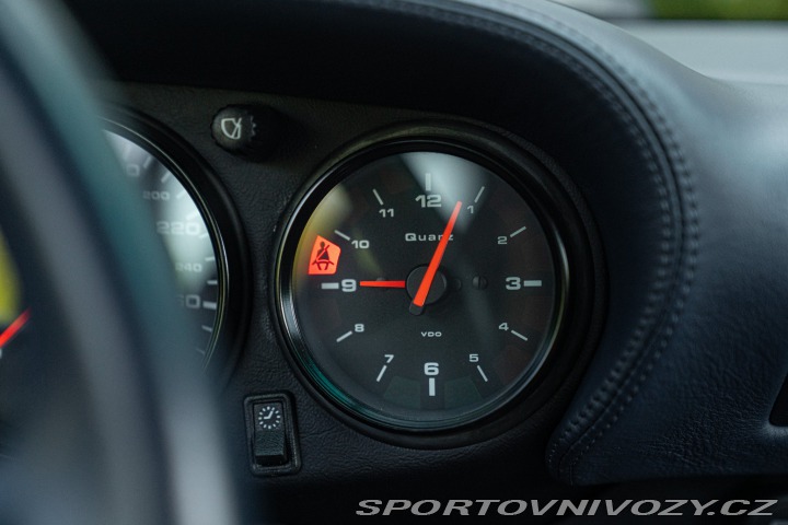 Porsche 911 993 (911) CARRERA 4S 1996