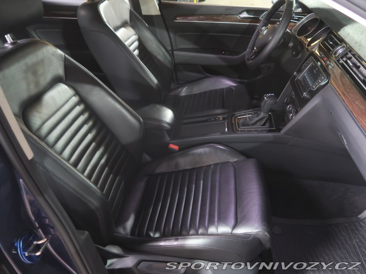 Volkswagen Ostatní modely Passat Highline 2.0 BiTDI 2015