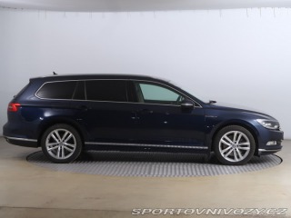 Volkswagen Ostatní modely Passat Highline 2.0 BiTDI 2015