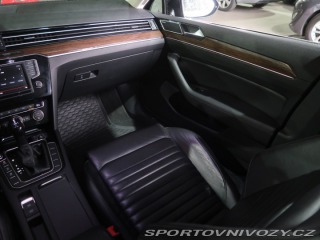 Volkswagen Ostatní modely Passat Highline 2.0 BiTDI 2015