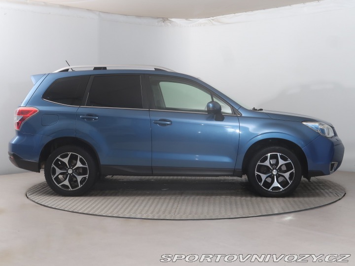 Subaru Ostatní modely Forester X Trend 2.0 XT 2015