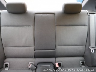 BMW 3 320 i 2011
