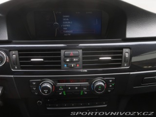BMW 3 320 i 2011