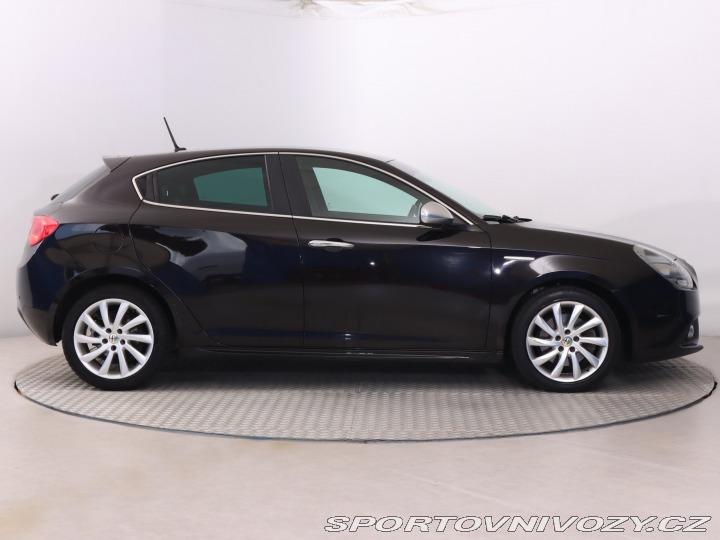 Alfa Romeo Giulietta 1.4 T MultiAir 2014