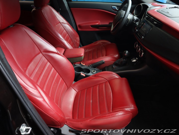 Alfa Romeo Giulietta 1.4 T MultiAir 2014