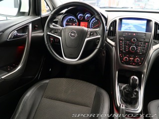 Opel Astra Classic 2.0 CDTI 2012