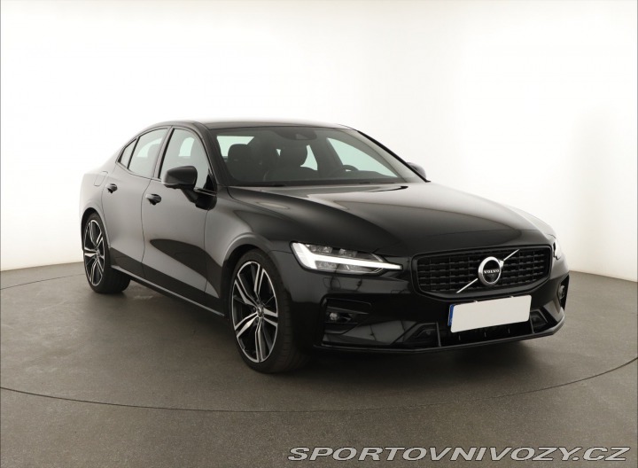 Volvo S60 R-Design B5 2022