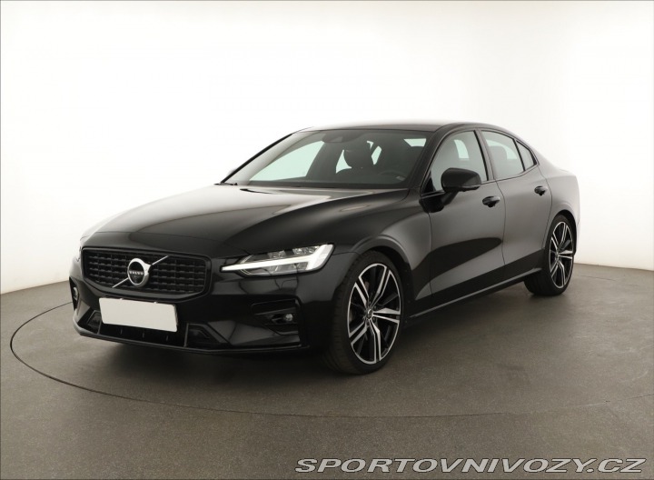 Volvo S60 R-Design B5 2022