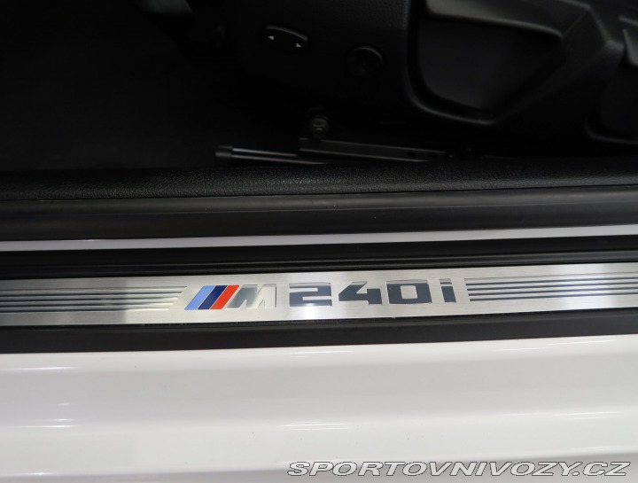 BMW 2 M240 i 2022