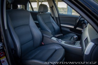 BMW 3 Touring  330 d  xDrive A/ 2007