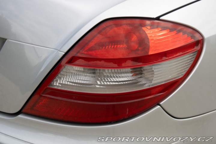 Mercedes-Benz SLK 350 A/T /aj na splátky/ 2004