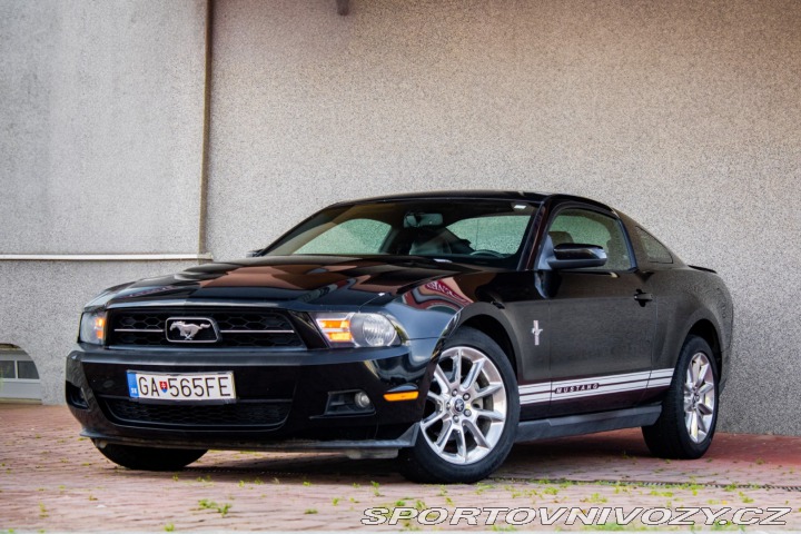 Ford Mustang 4.0L V6 2010