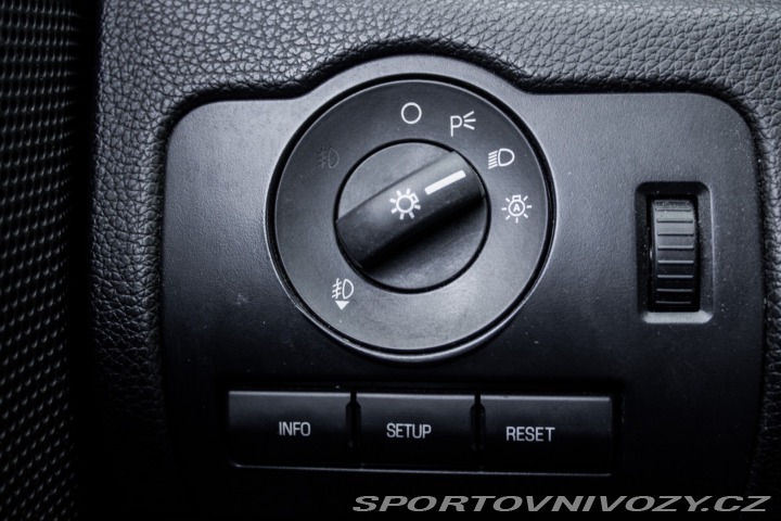 Ford Mustang 4.0L V6 2010