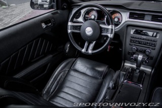 Ford Mustang 4.0L V6 2010