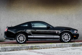 Ford Mustang 4.0L V6 2010
