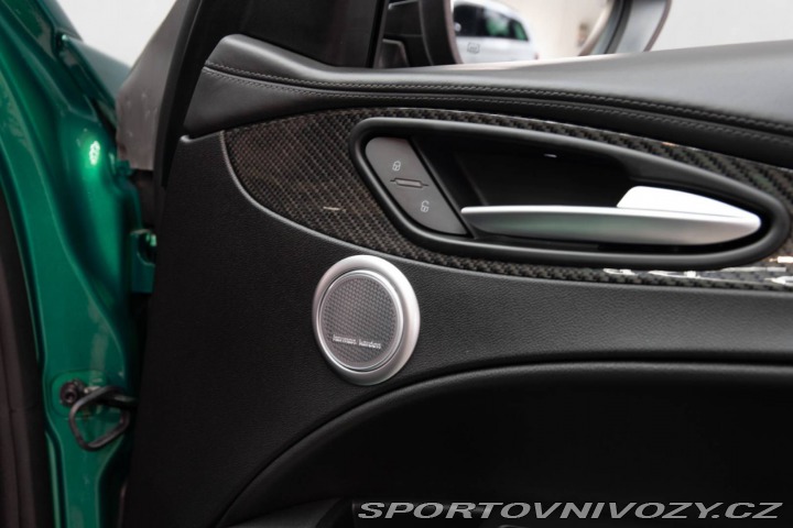 Alfa Romeo Stelvio 2.9 V6 Twin Turbo QV AWD 2023