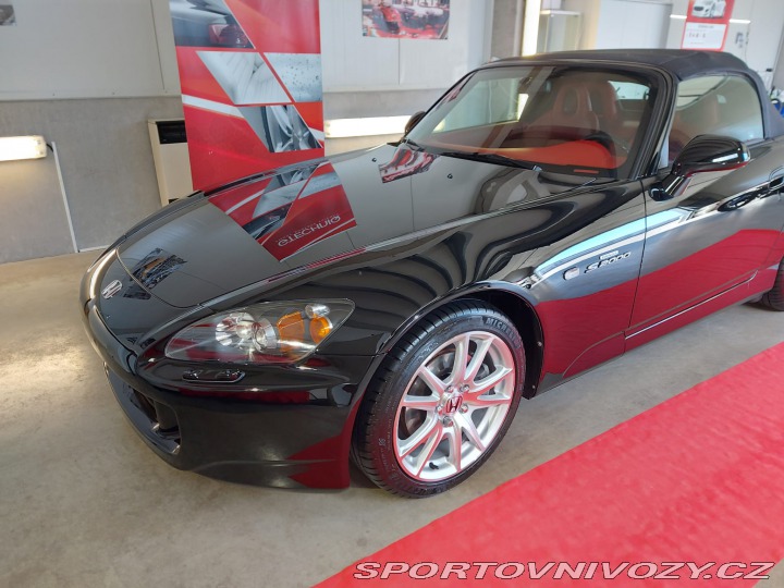 Honda S2000 Roadster 2005