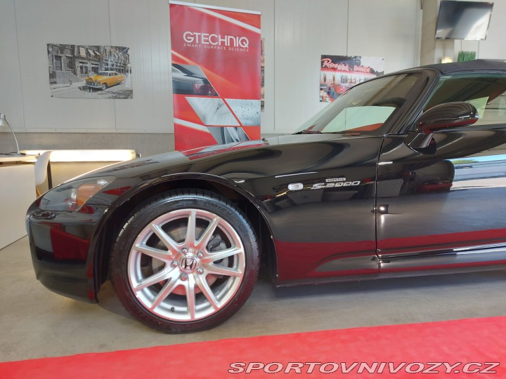 Honda S2000 Roadster 2005