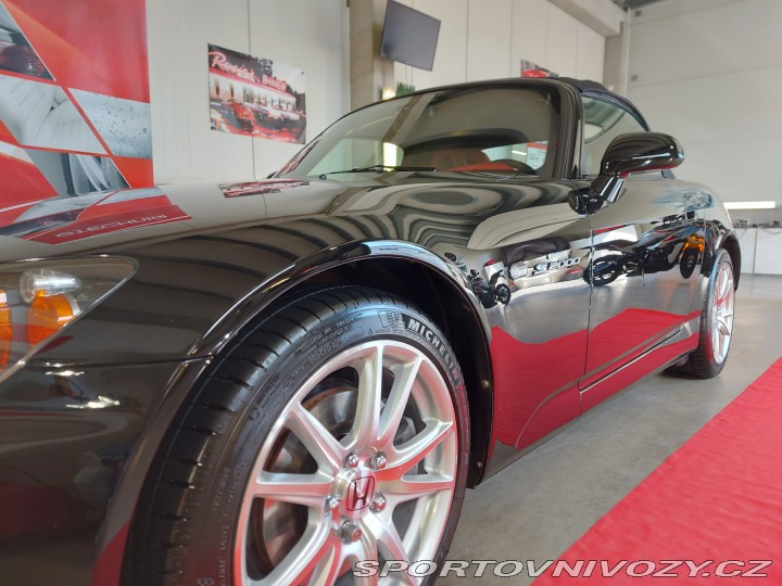 Honda S2000 Roadster 2005