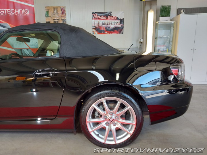 Honda S2000 Roadster 2005