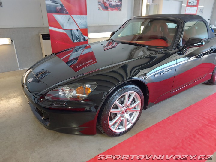 Honda S2000 Roadster 2005