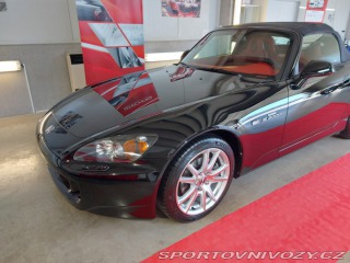 Honda S2000 Roadster 2005