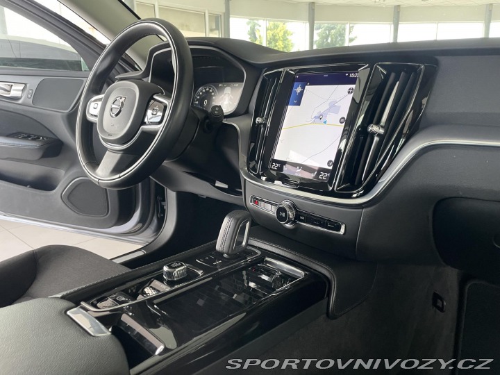 Volvo V60 T6 AWD Recharge*Inscripti 2021