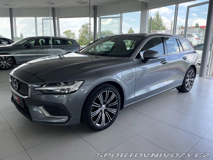 Volvo V60 T6 AWD Recharge*Inscripti 2021