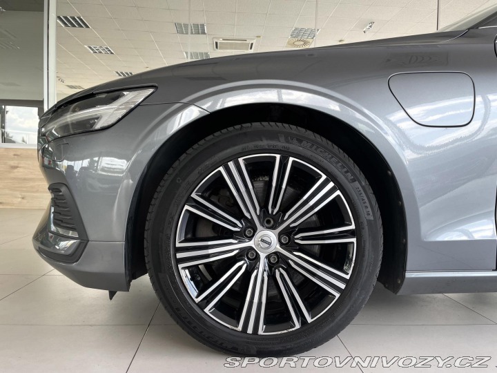 Volvo V60 T6 AWD Recharge*Inscripti 2021
