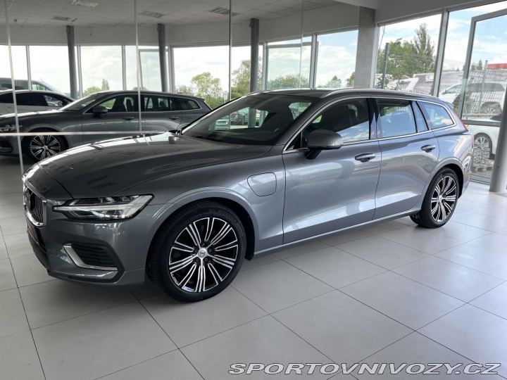 Volvo V60 T6 AWD Recharge*Inscripti 2021