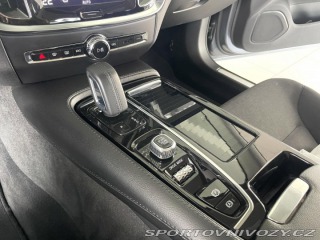 Volvo V60 T6 AWD Recharge*Inscripti 2021