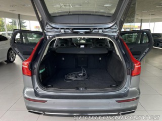 Volvo V60 T6 AWD Recharge*Inscripti 2021
