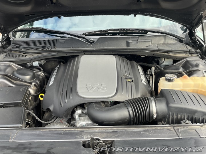 Dodge Challenger 5.7 L HEMI 2021