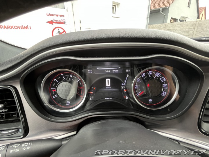 Dodge Challenger 5.7 L HEMI 2021